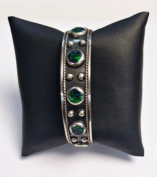 Brazalete con Opalo en Plata Ley 925, vista frontal