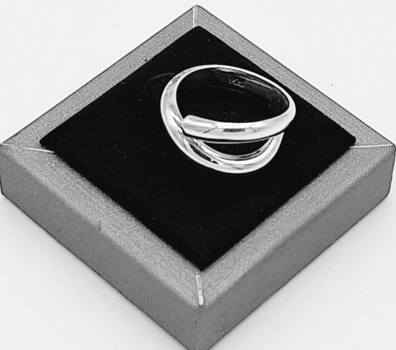 Anillo Plata Ley 925, sello de autenticidad Plata Ley .925