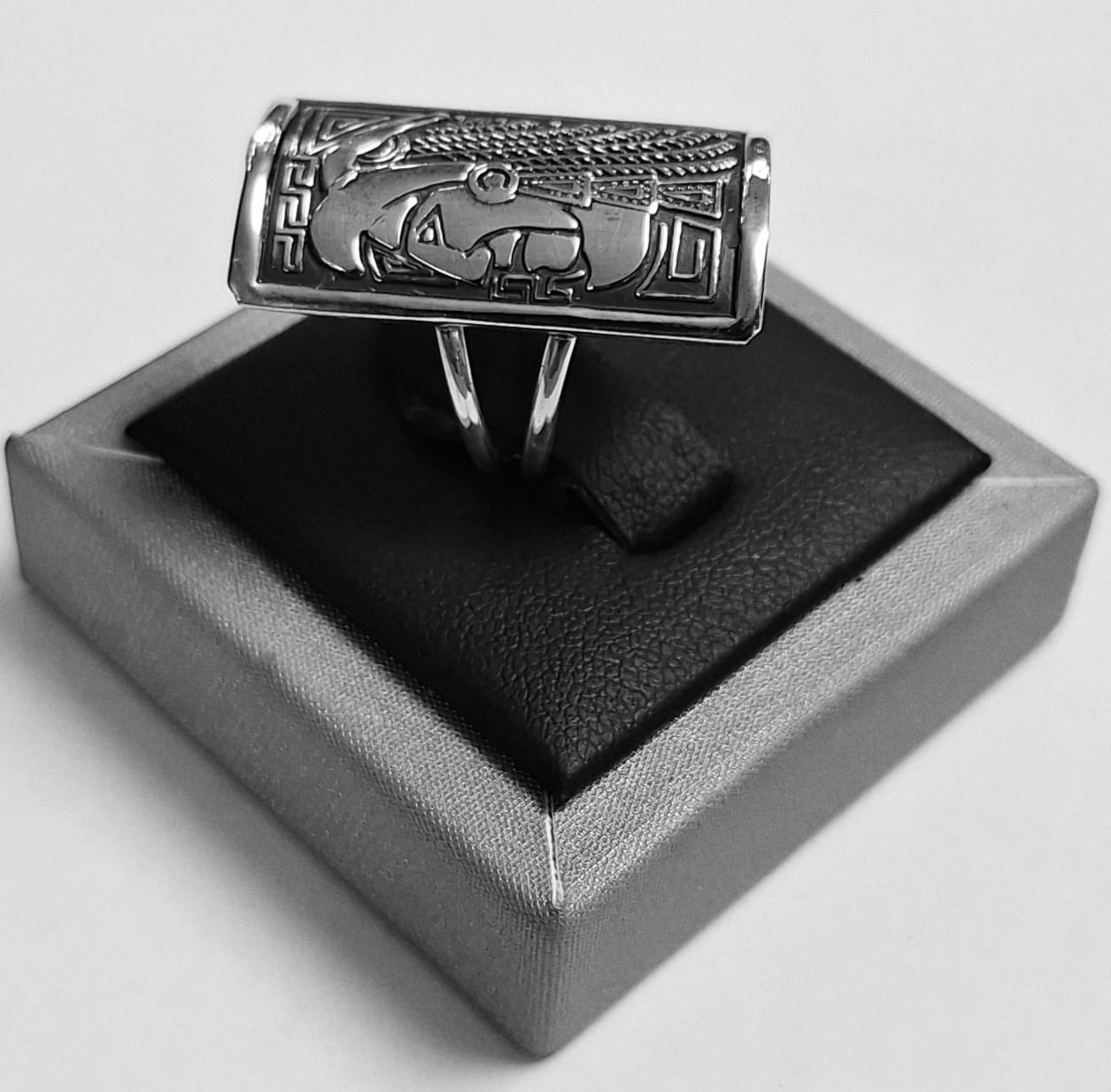 Anillo Cabeza Azteca en Plata 925, sello de autenticidad Plata Ley .925