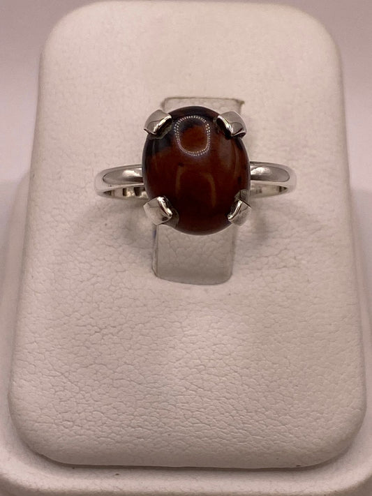Anillo Clásico de Plata Ley 925 con Ojo de Tigre Natural, vista frontal