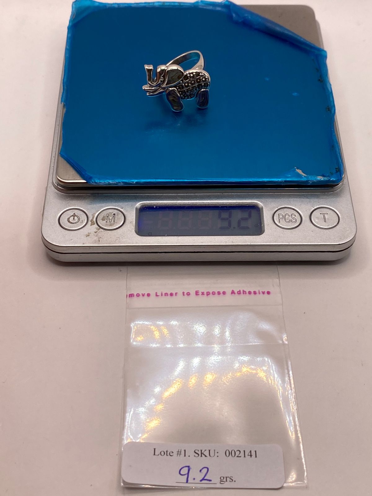 Anillo Elefante Artesanal con Abalón y Marquesitas en Plata Ley 925, peso en gramos (báscula)
