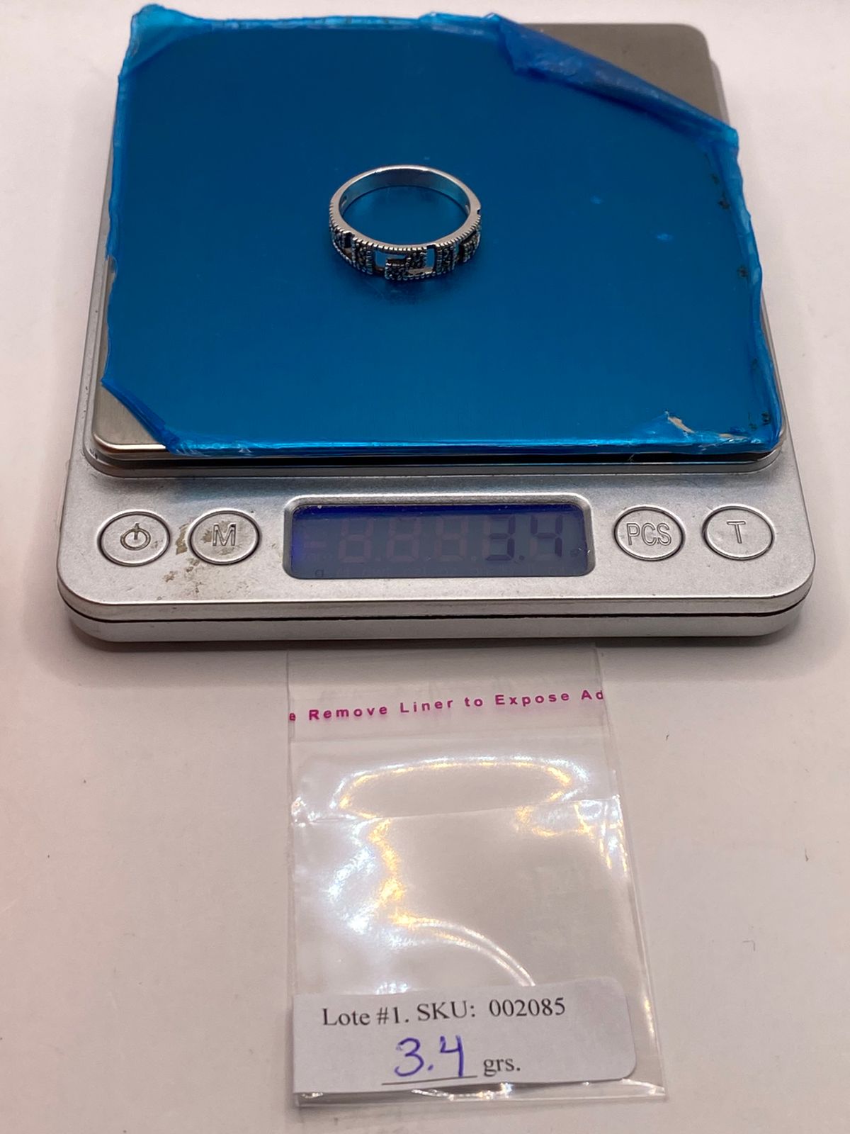 Anillo Greca Geométrico con Marquesitas en Plata Ley 925, peso en gramos (báscula)