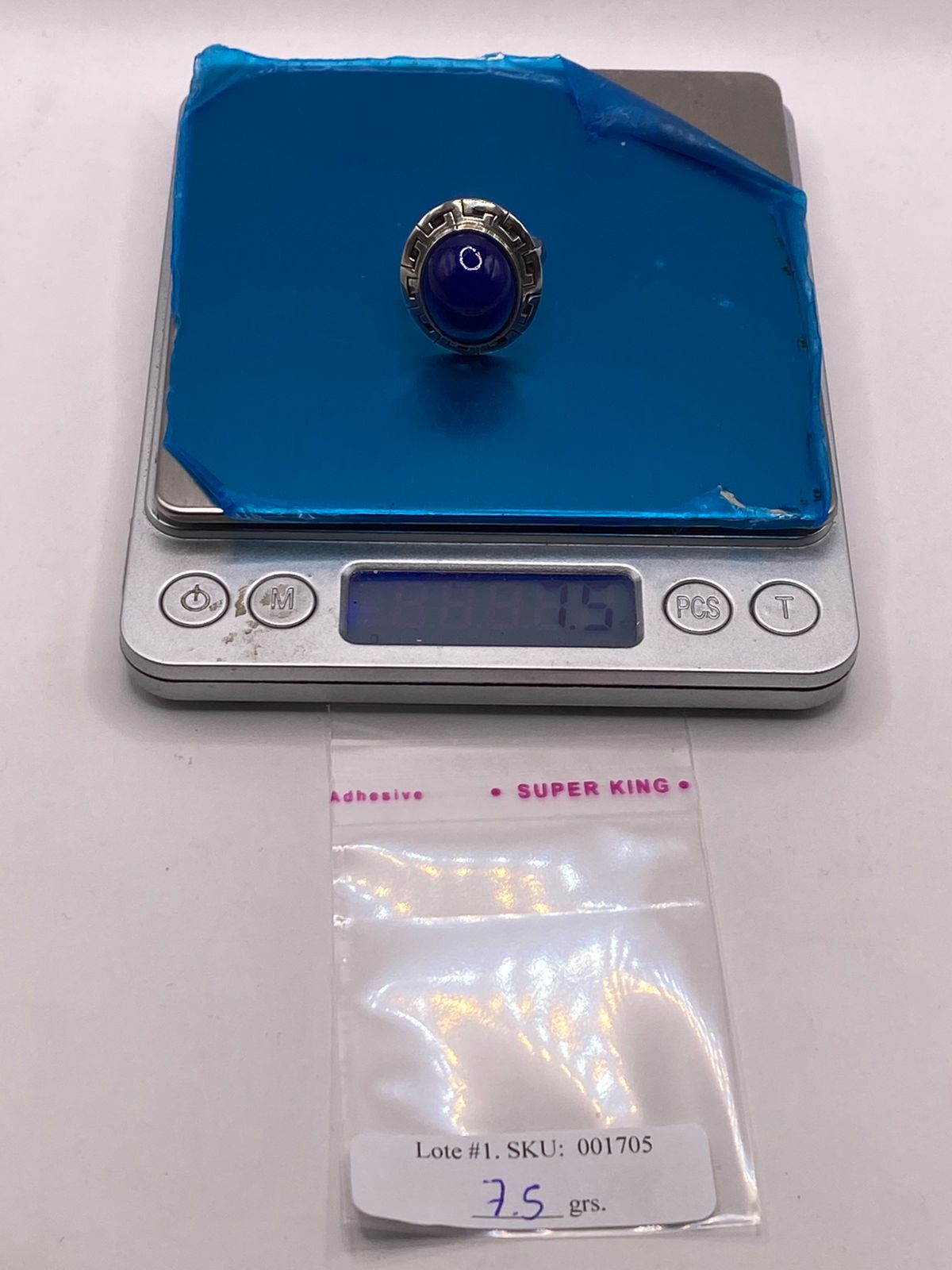 Anillo de Plata Ley 925 con Ágata Azul, peso en gramos (báscula)