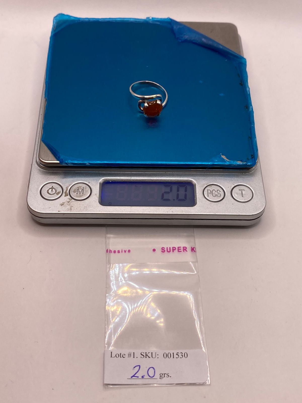 Anillo de Plata Ley 925 con Ámbar Natural, peso en gramos (báscula)