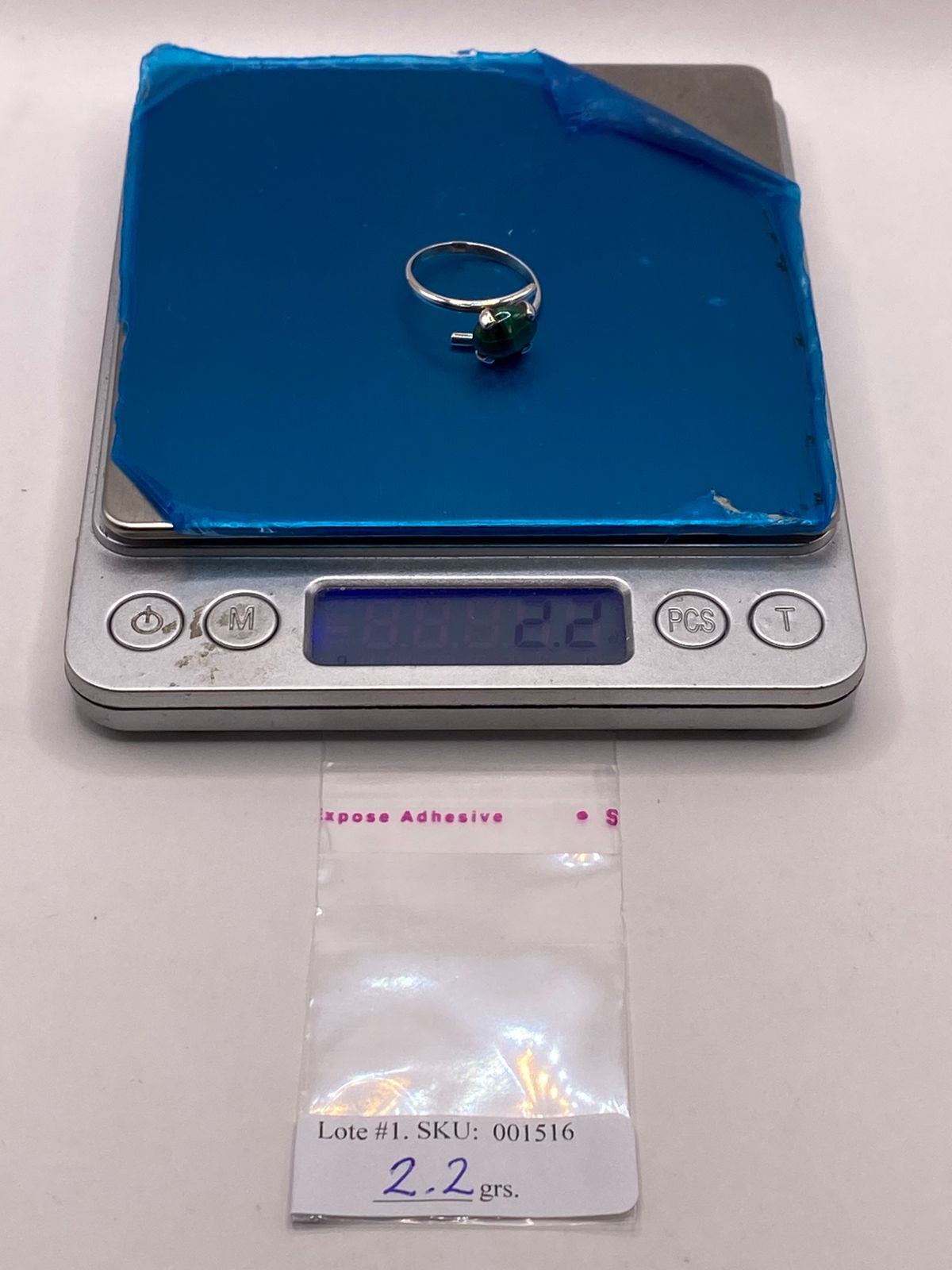 Anillo de Plata Ley 925 con Malaquita Natural, peso en gramos (báscula)
