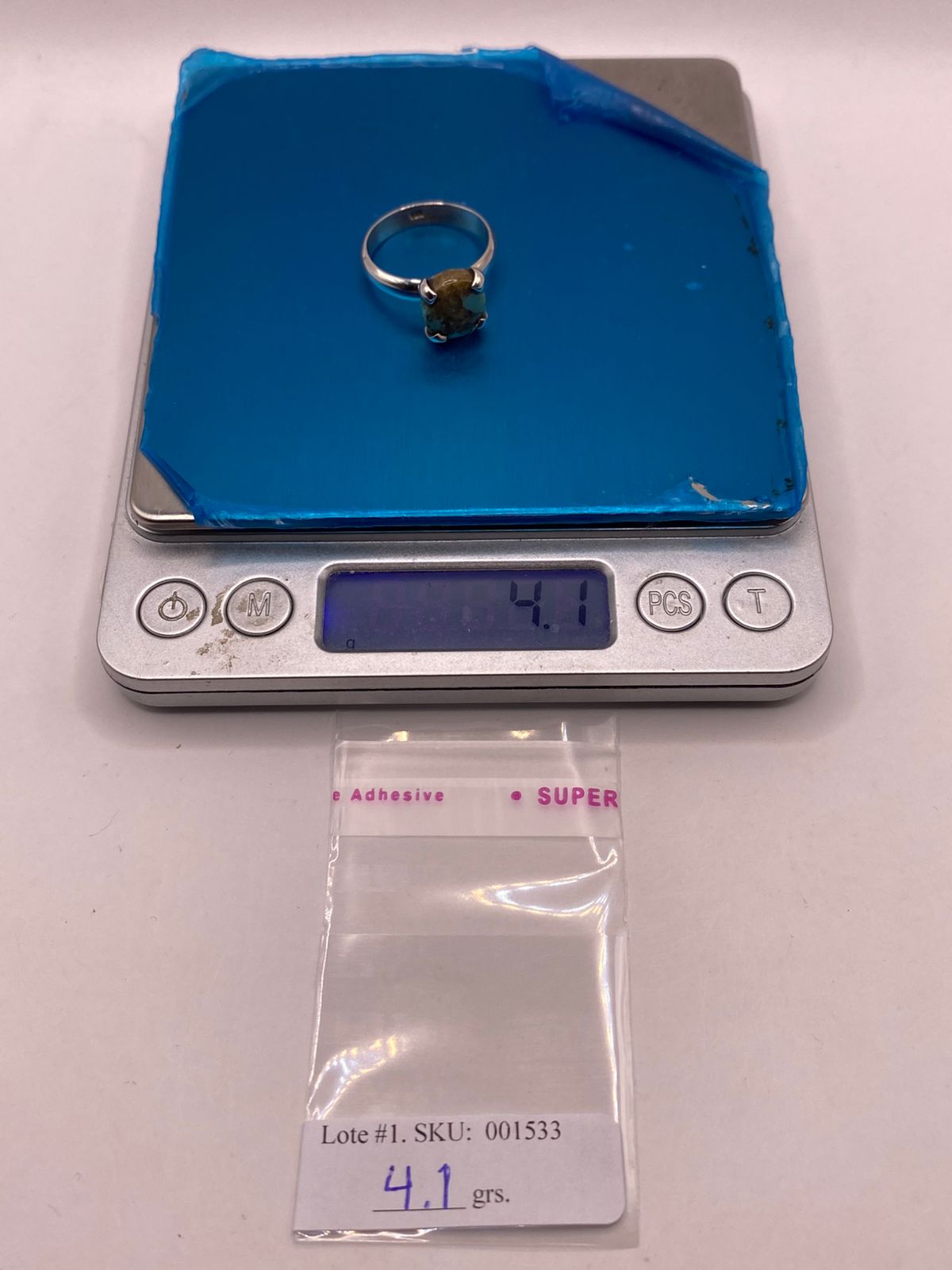 Anillo de Plata Ley 925 con Turquesa Natural, peso en gramos (báscula)