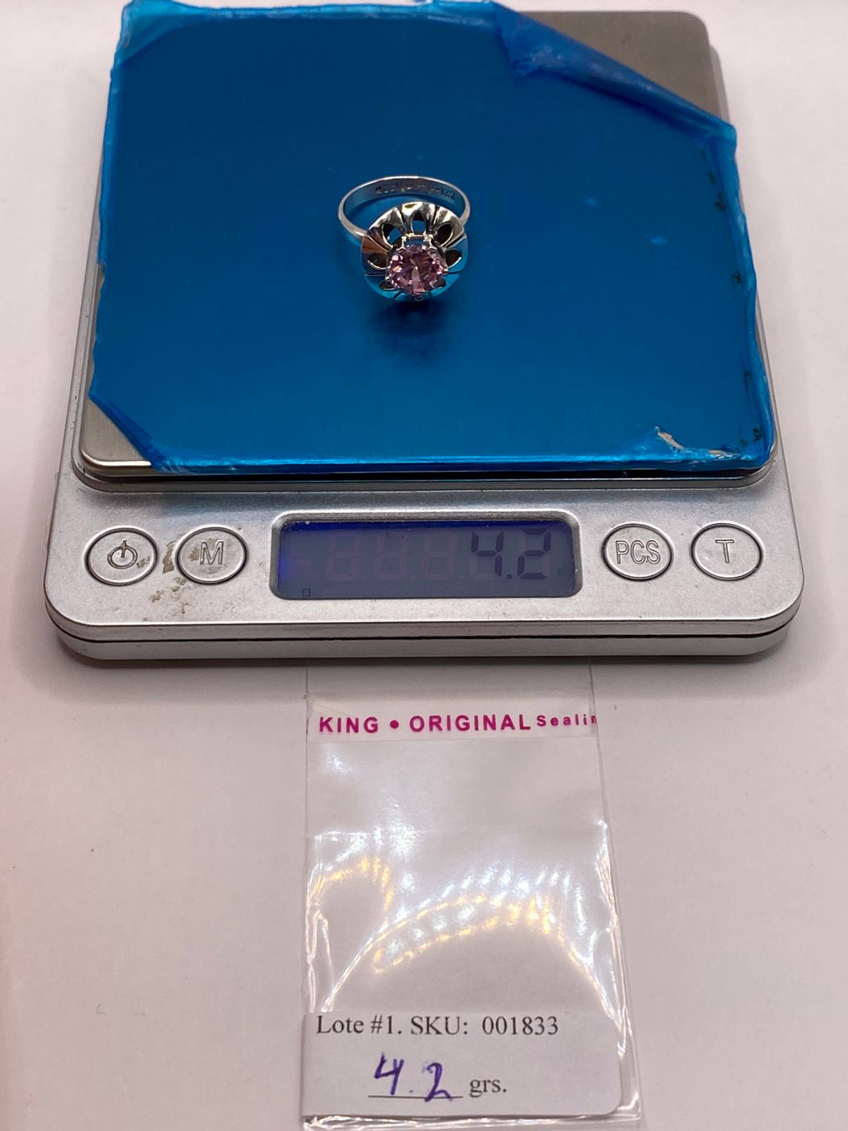 Anillo de Plata 925 con Zirconia Rosa Facetada, Diseño Floral Hecho, peso en gramos (báscula)