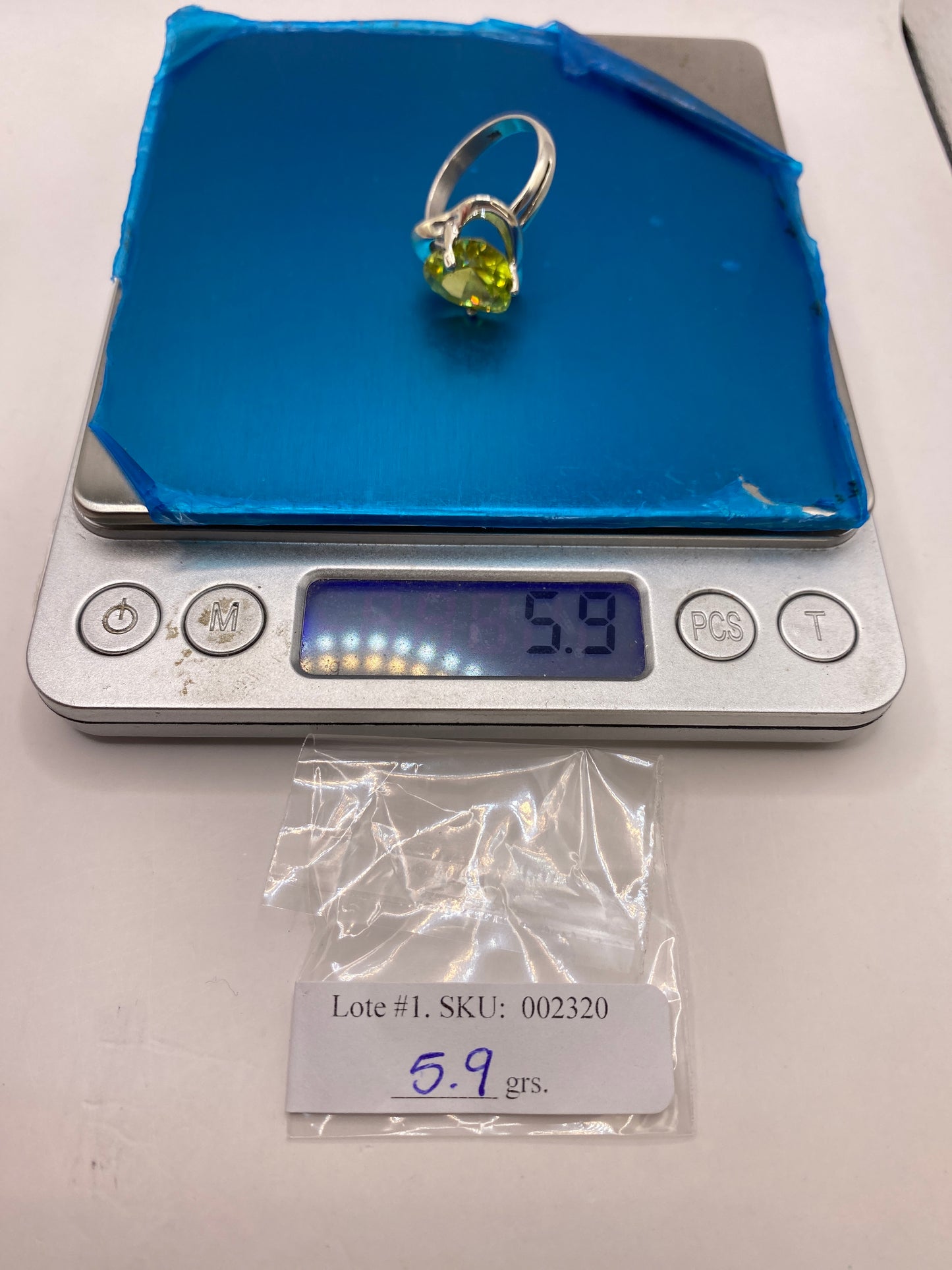 Anillo de Plata Solitario Circonia Verde Limón — Corazón — foto 6
