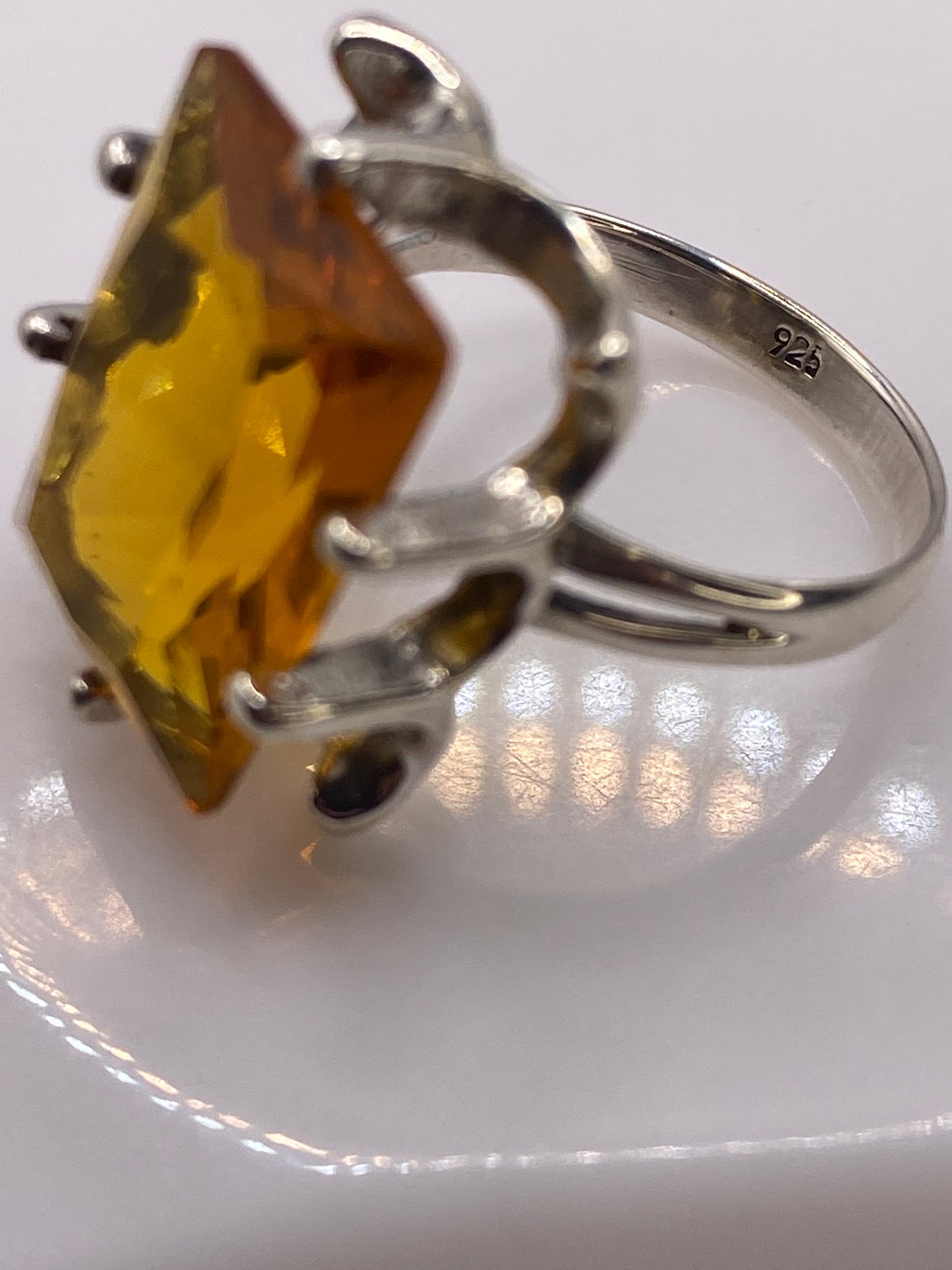 Anillo de Plata Solitario Circonia Amarillo Dorado — foto 5