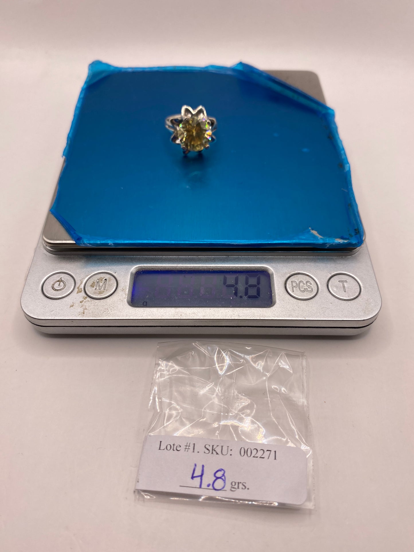 Anillo de Plata Solitario Circonia Dorada — Coctel Brillante — foto 6