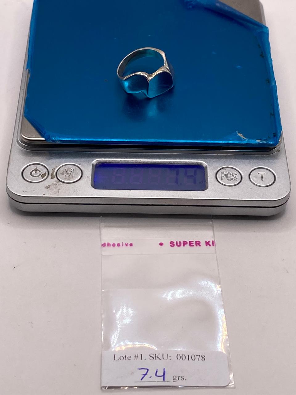 Anillo Escultural Orgánico en Plata .925, peso en gramos (báscula)