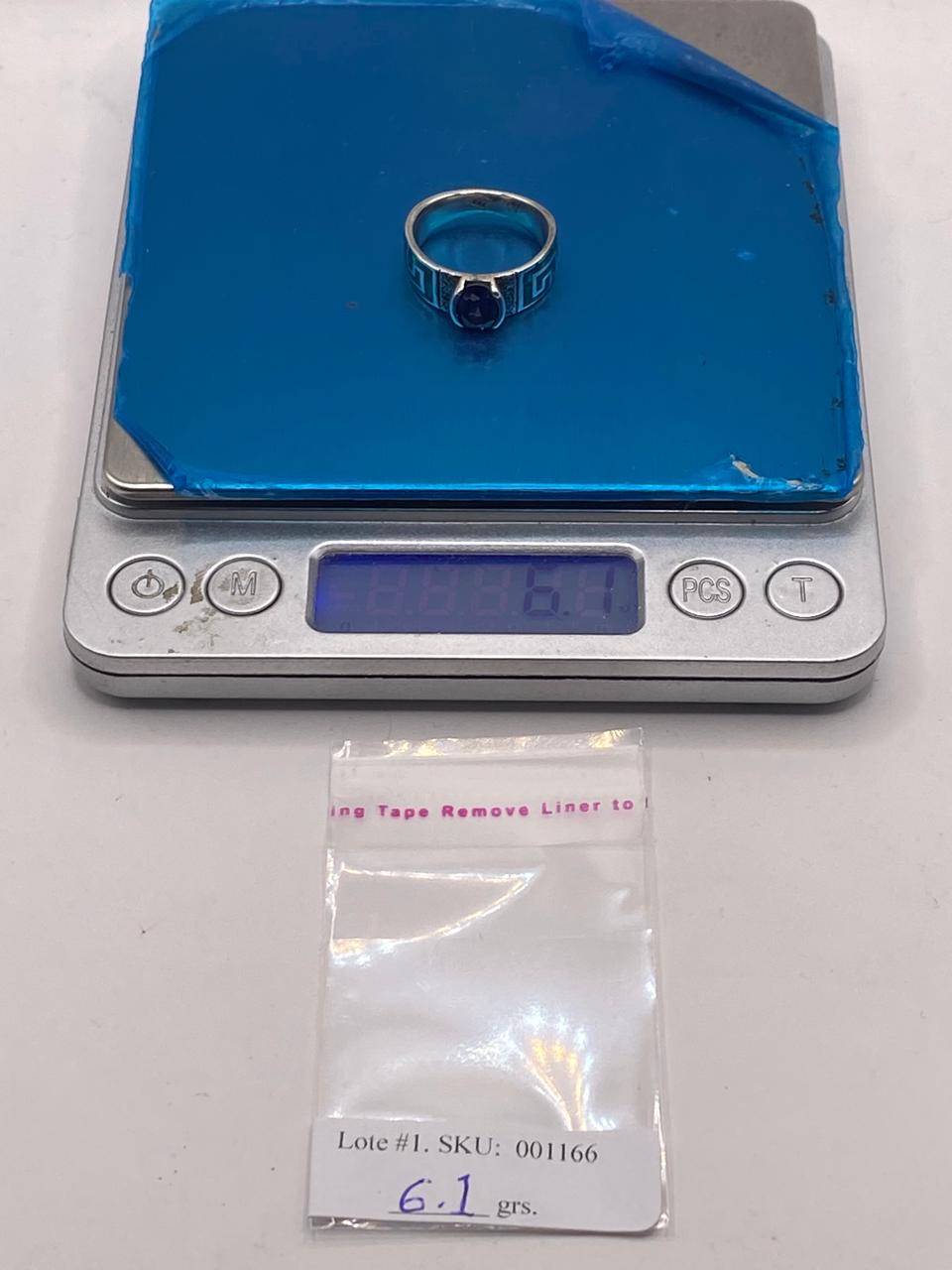 Anillo de Greca con Ópalo de Fuego y Circonia en Plata .950, peso en gramos (báscula)