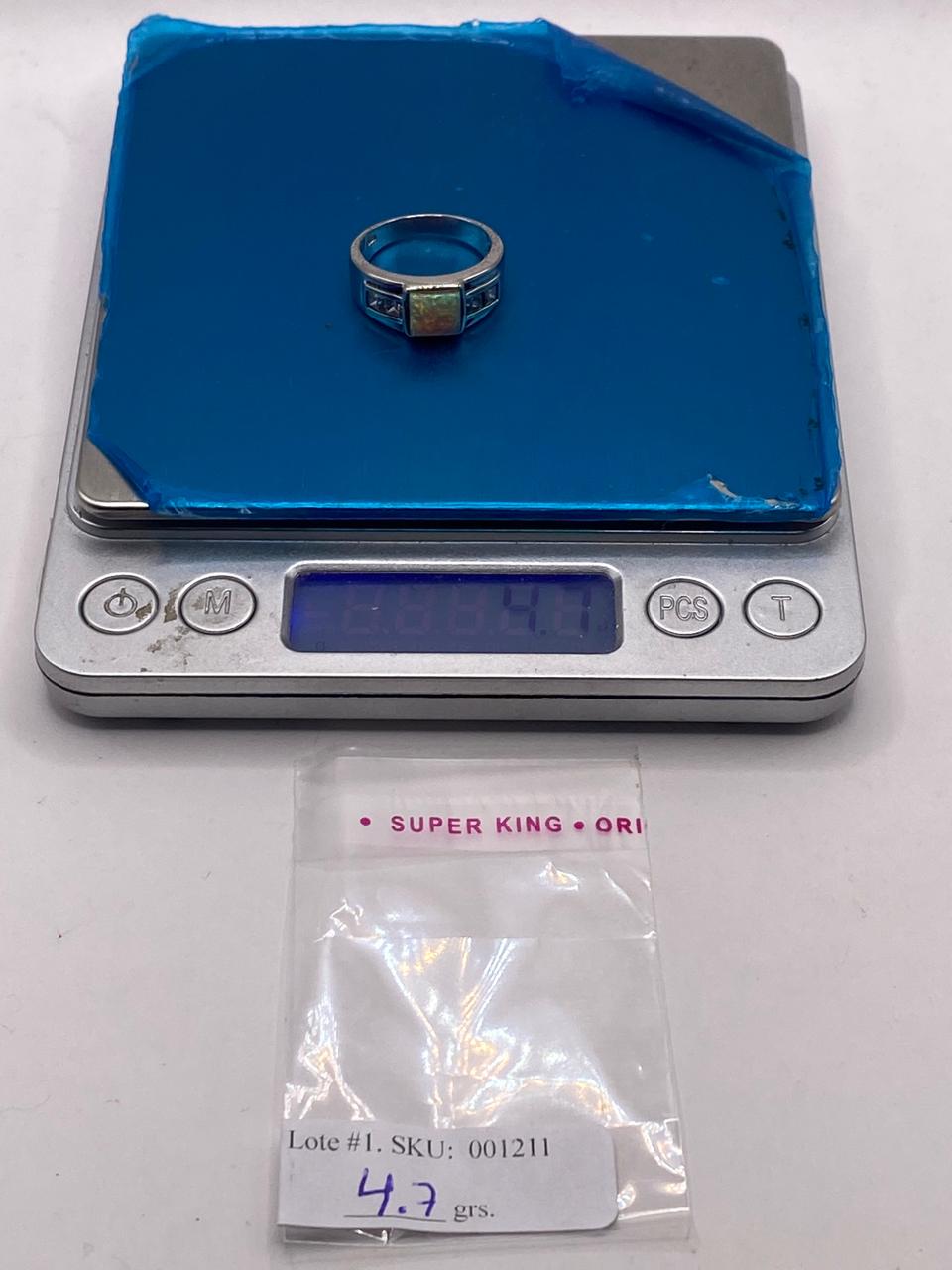 Anillo Moderno de Plata 925 con Ópalo de Fuego y Zirconia, peso en gramos (báscula)