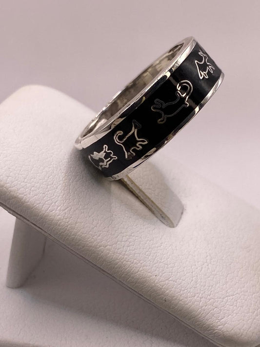 Anillo de Plata .925 con Figuras de Animales, vista frontal