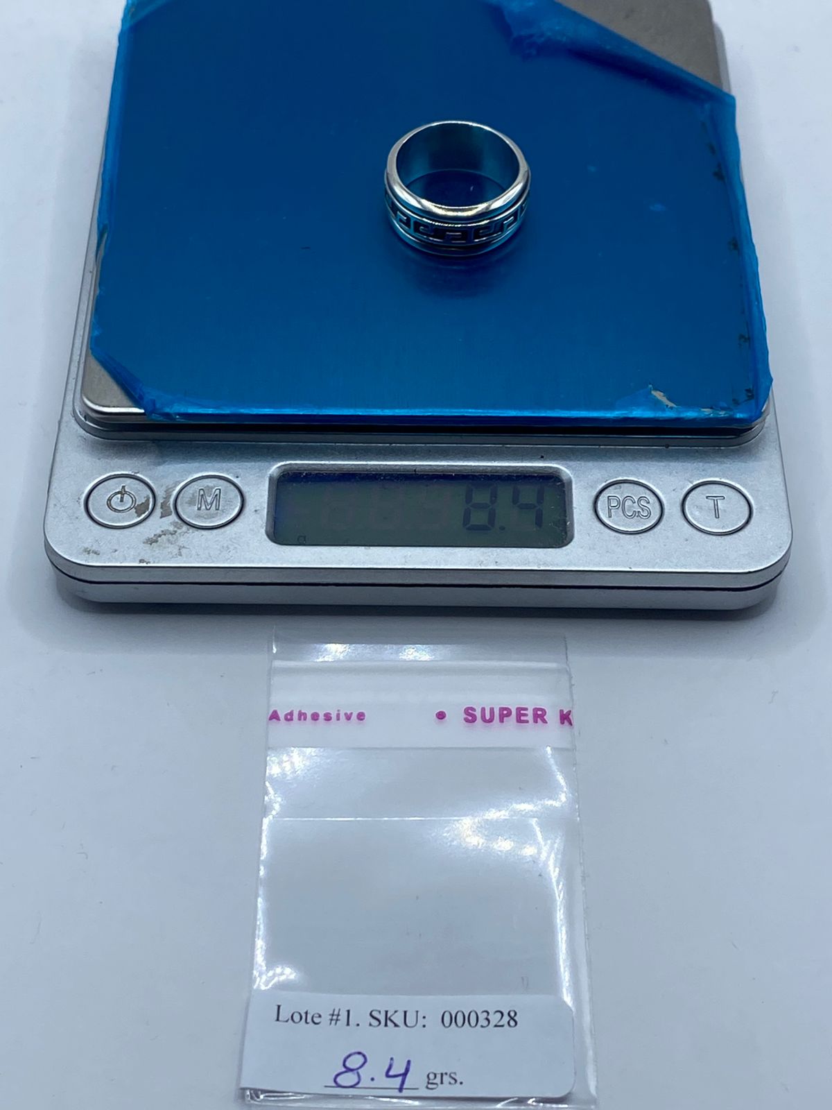 Anillo Spinner de Plata .925 con Greca Clásica Oscurecida, peso en gramos (báscula)