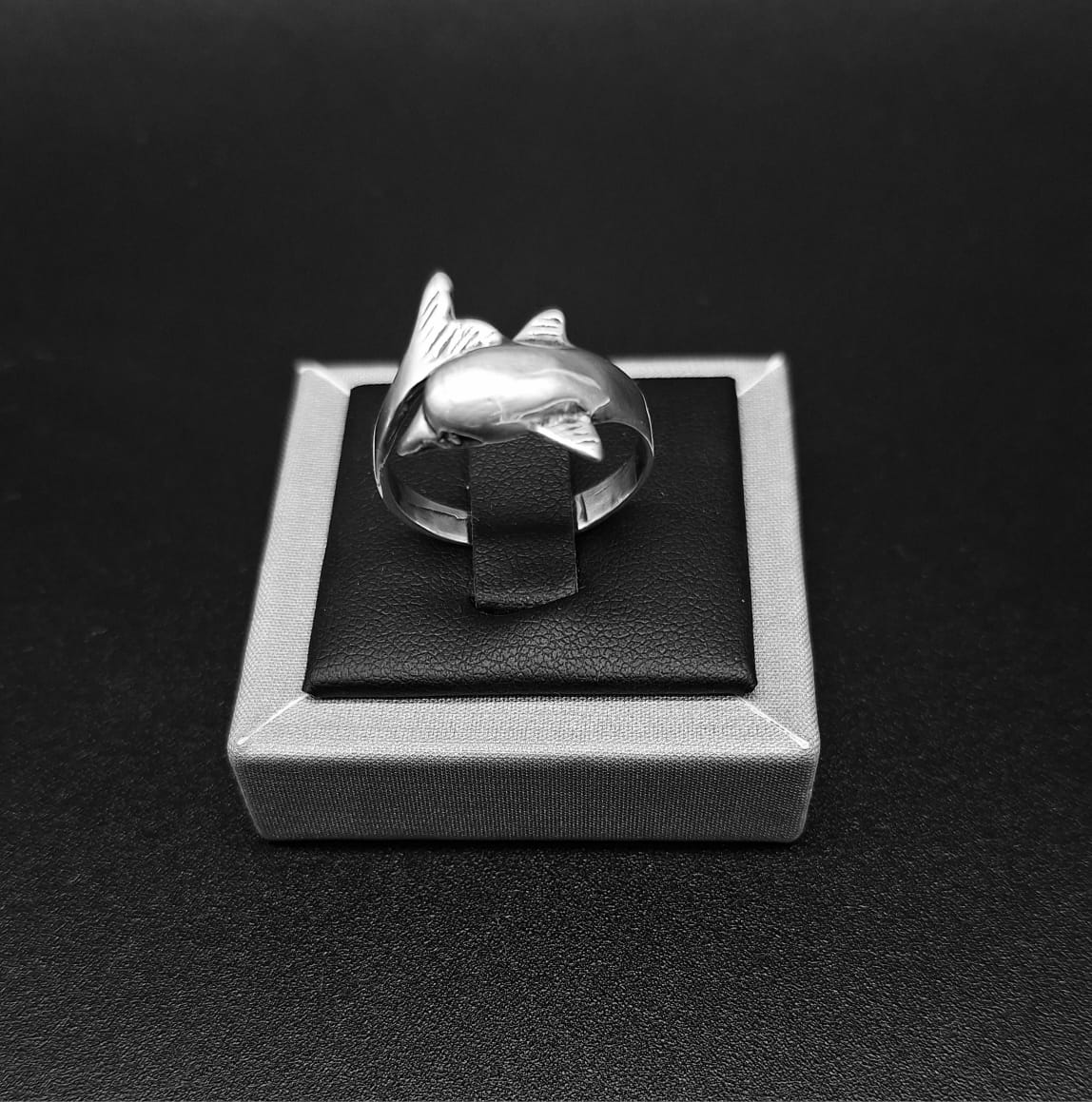 Anillo Delfin en Plata Ley 925 — vista frontal