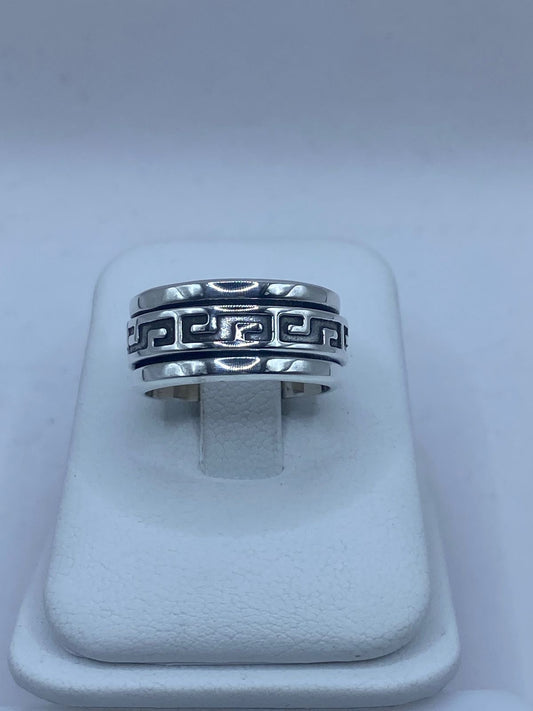 Anillo Giratorio de Plata 925 con Diseño Greca Clásica, vista frontal