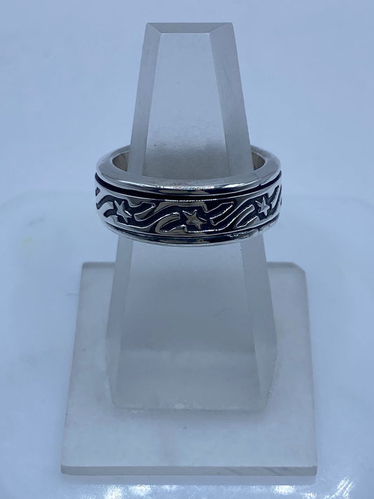 Anillo Giratorio de Plata 925 con Estrellas y Líneas Entrelazadas — Antiestrés Artesanal Taxco, vista frontal