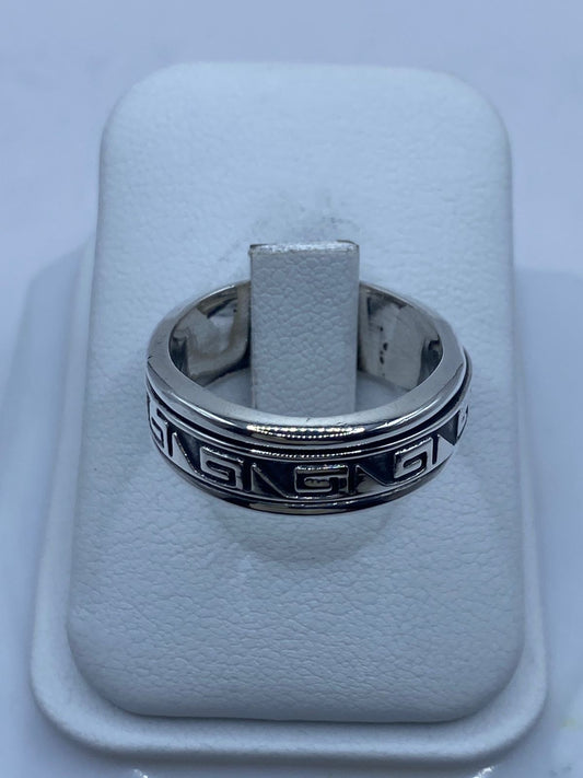 Anillo de Plata 925 con Greca Geométrica Continua, vista frontal