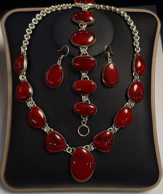 Set de Collar con Incrustaciones de Piedra en Plata Ley 950, vista frontal