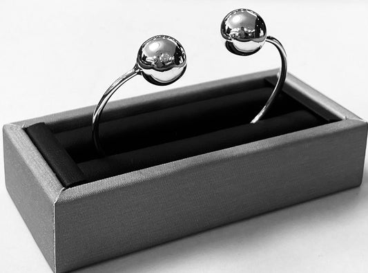 Brazalete Optima en Plata Ley 925, vista frontal