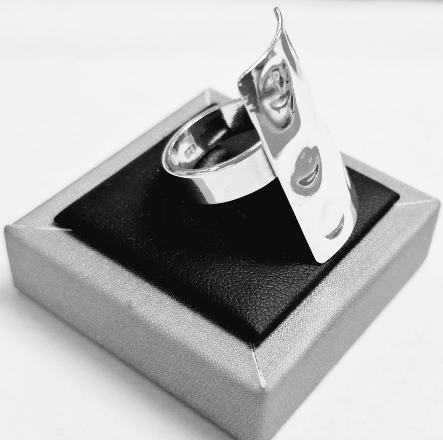 Anillo Plata Ley 925, sello de autenticidad Plata Ley .925