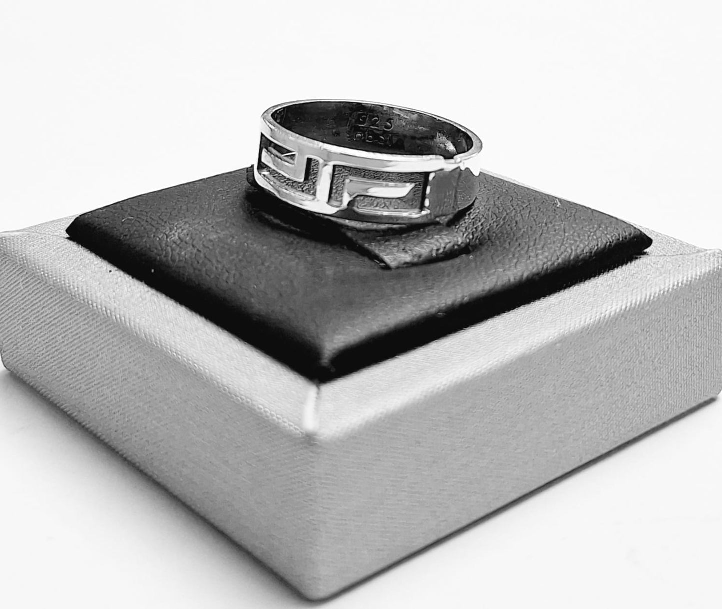 Anillo Grecas en Plata Ley 925, sello de autenticidad Plata Ley .925