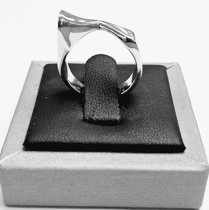 Anillo en Plata Ley 925, sello de autenticidad Plata Ley .925
