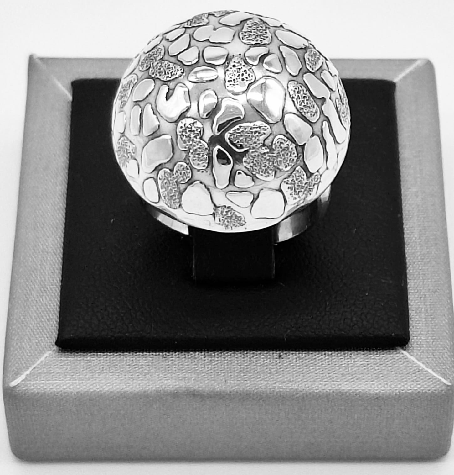 Anillo Diamantada Plata Ley 925, vista frontal