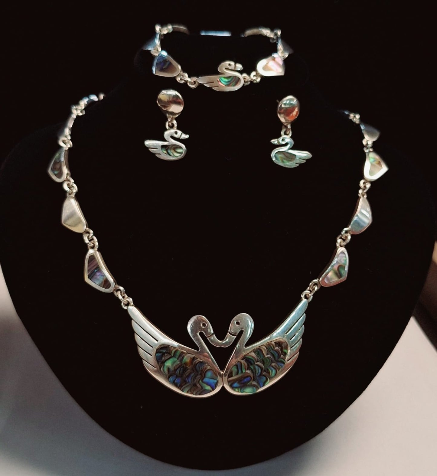 Set de Collar con Incrustaciones de Abulón en Plata Ley 950, vista frontal