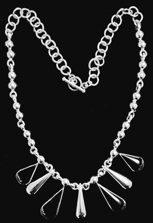 Sello de ley en el interior del collar con incrustación de obsidiana en plata ley 925