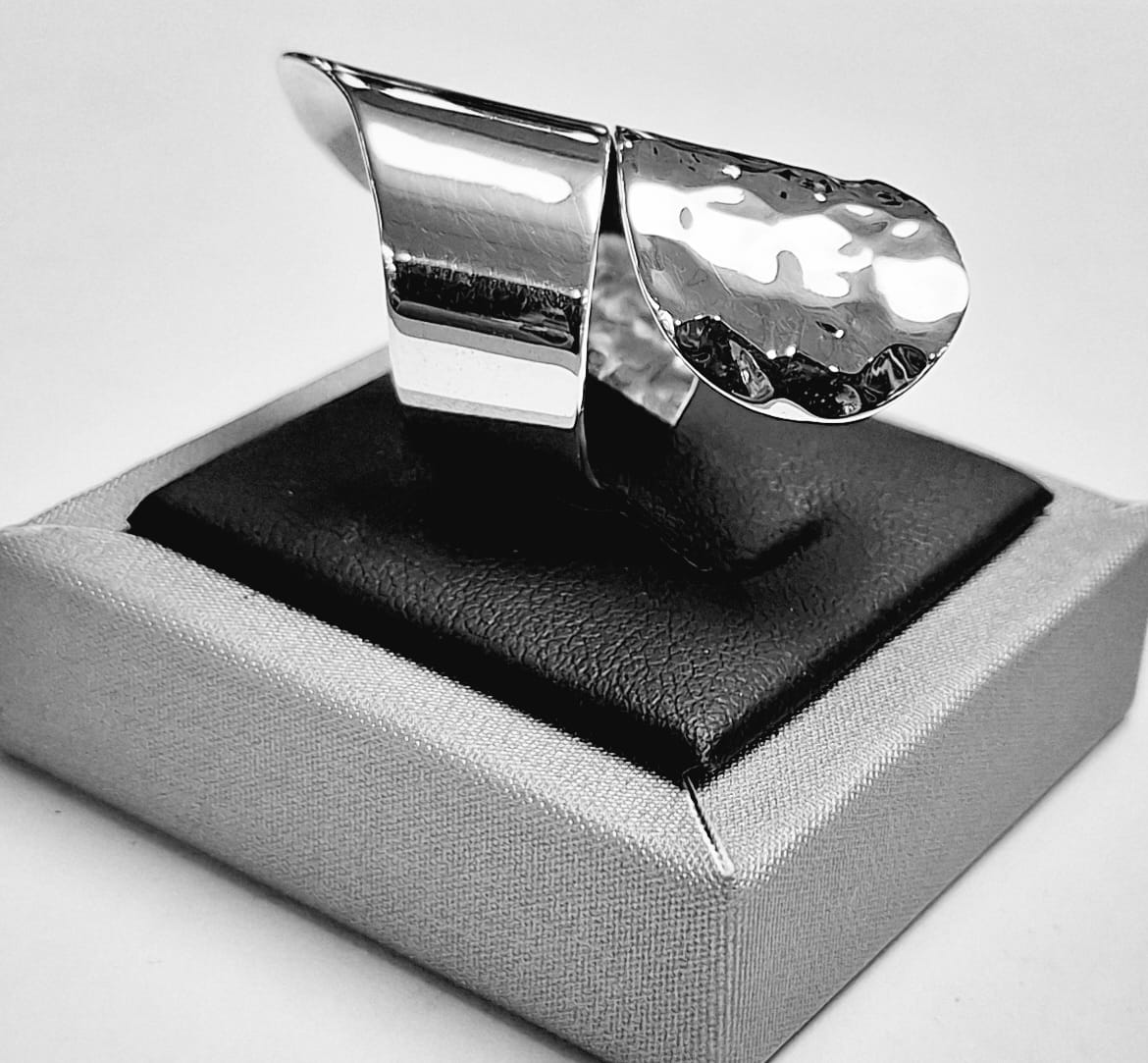 Anillo en Plata Ley 925, vista frontal