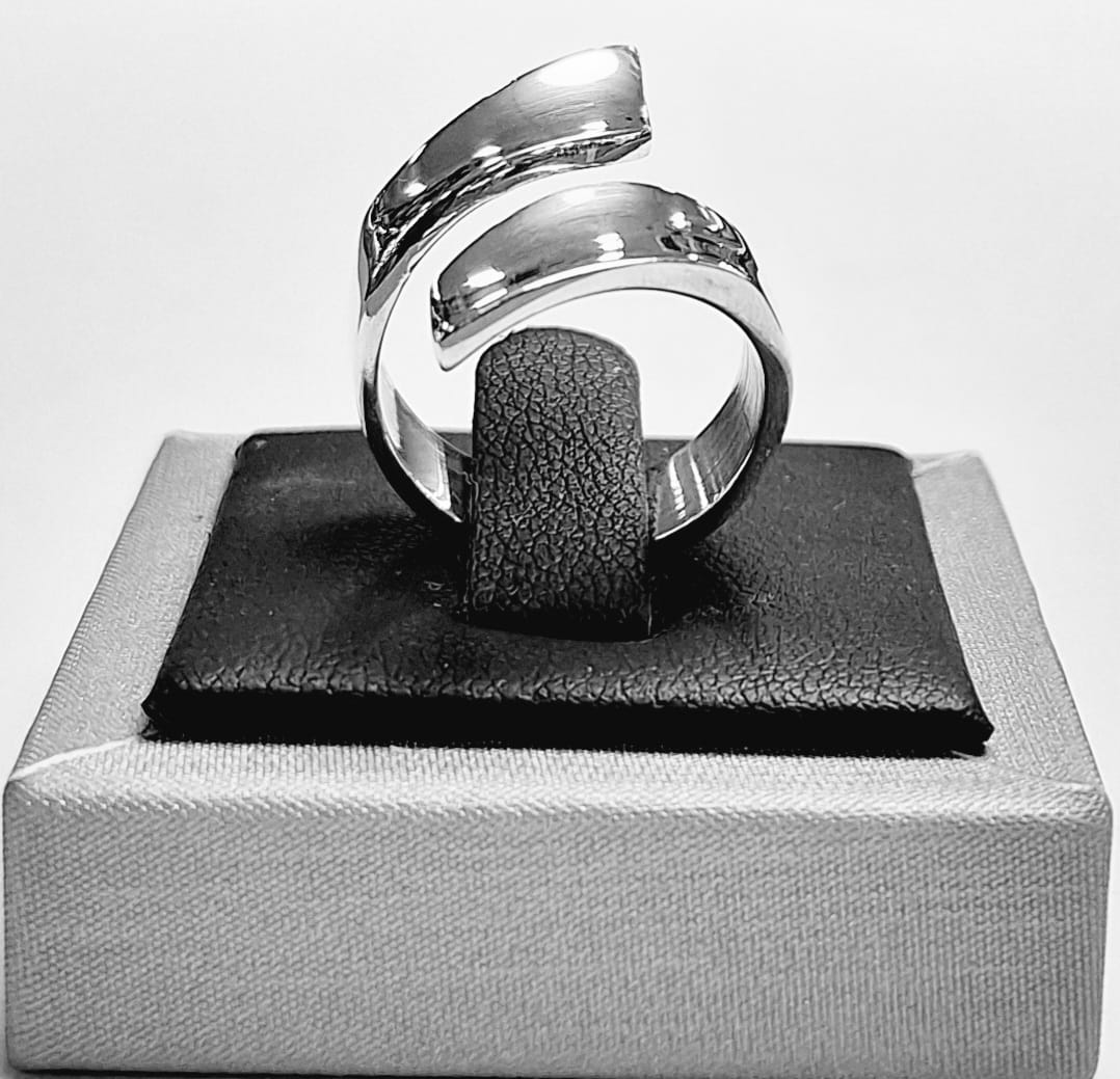Anillo en Plata Ley 925, vista frontal
