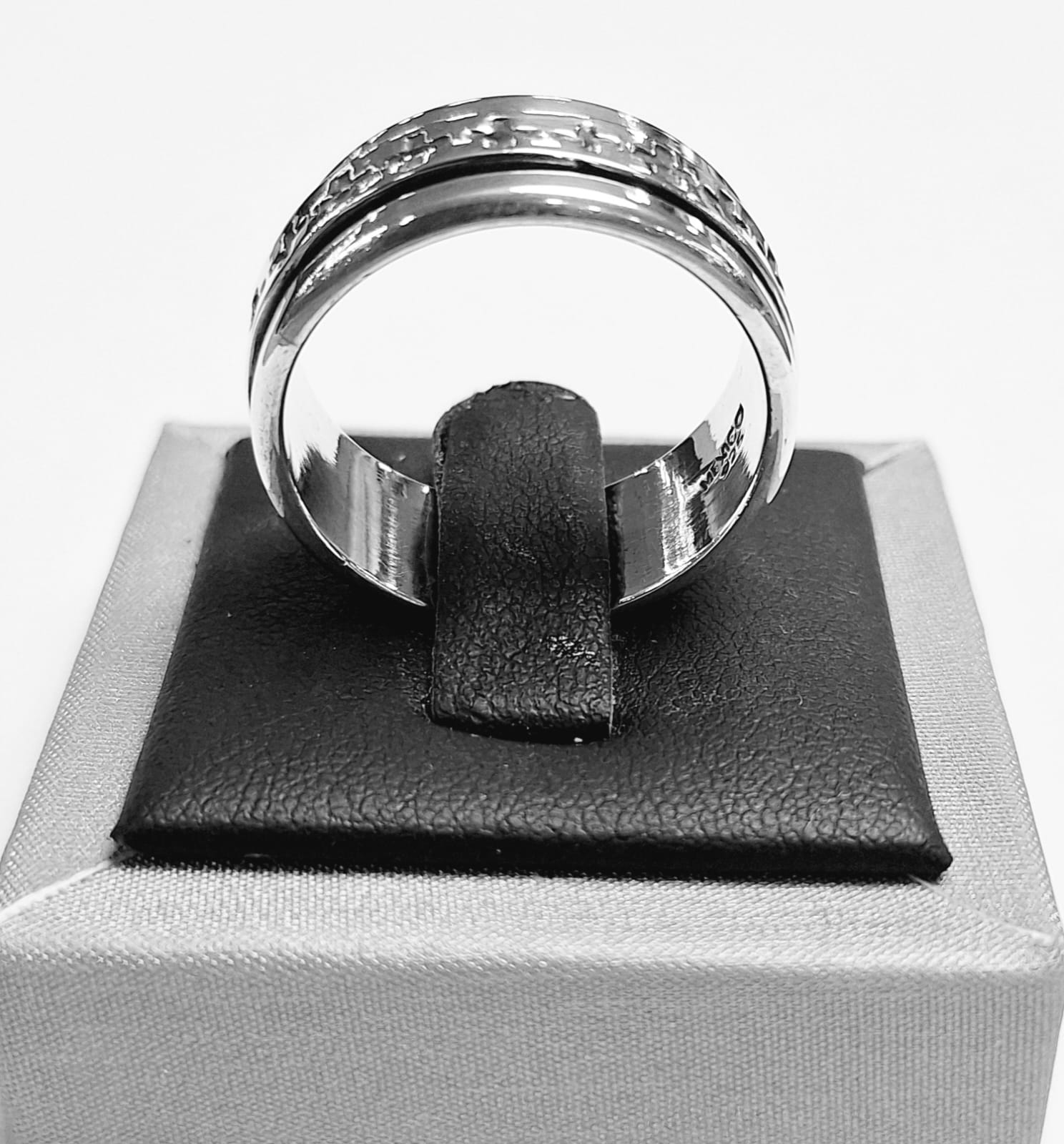 Anillo Anti Ansiedad en Plata Ley 925, vista frontal
