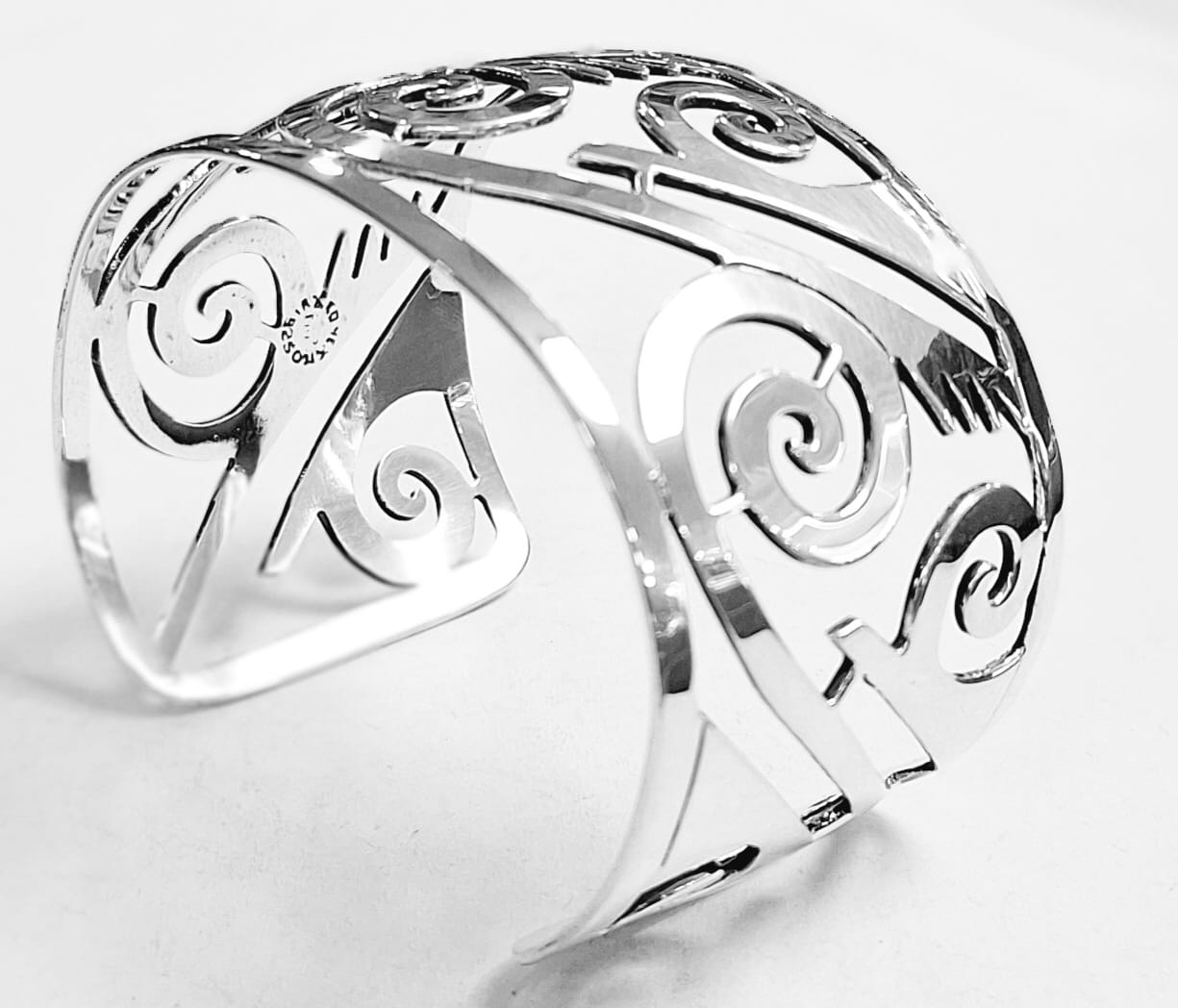 Brazalete en Plata Ley 925, vista frontal