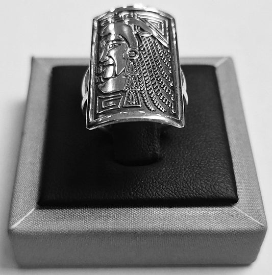 Sello de ley en el interior del anillo cabeza azteca en plata 925