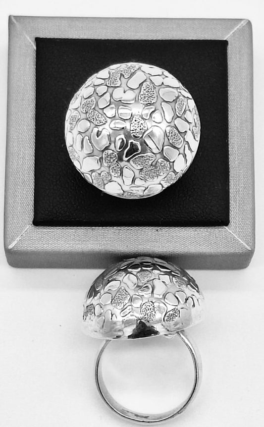 Sello de ley en el interior del anillo diamantada plata ley 925