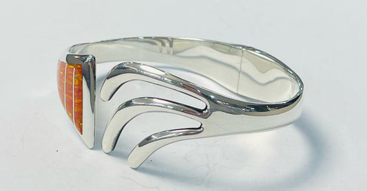 Brazalete con Opalo en Plata Ley 950, vista frontal