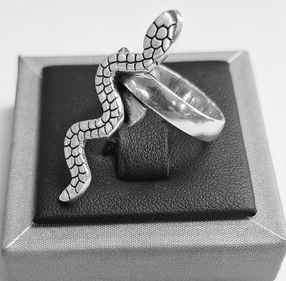 Anillo Serpiente en Plata Ley 925, vista frontal
