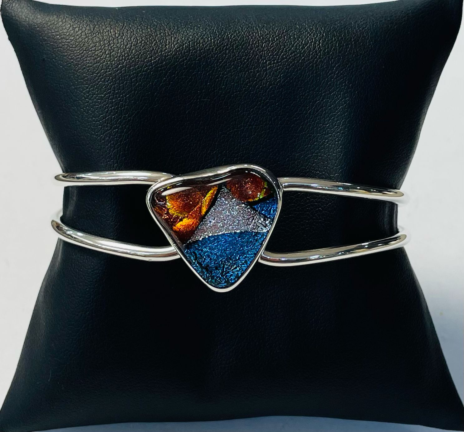 Brazalete con Dicroico en Plata Ley 925, sello de autenticidad Plata Ley .925