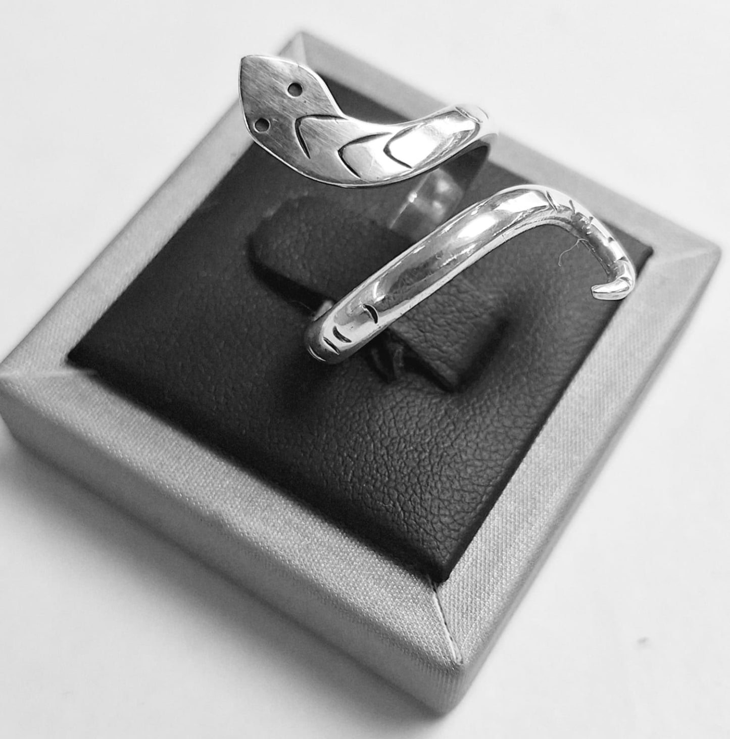 Anillo Serpiente en Plata Ley 925, sello de autenticidad Plata Ley .925