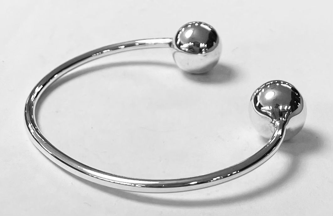 Brazalete Optima en Plata Ley 925, vista frontal