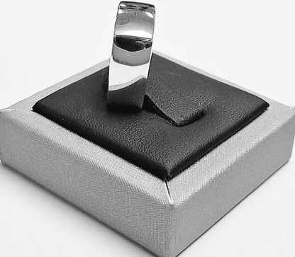 Anillo en Plata Ley 925, vista frontal