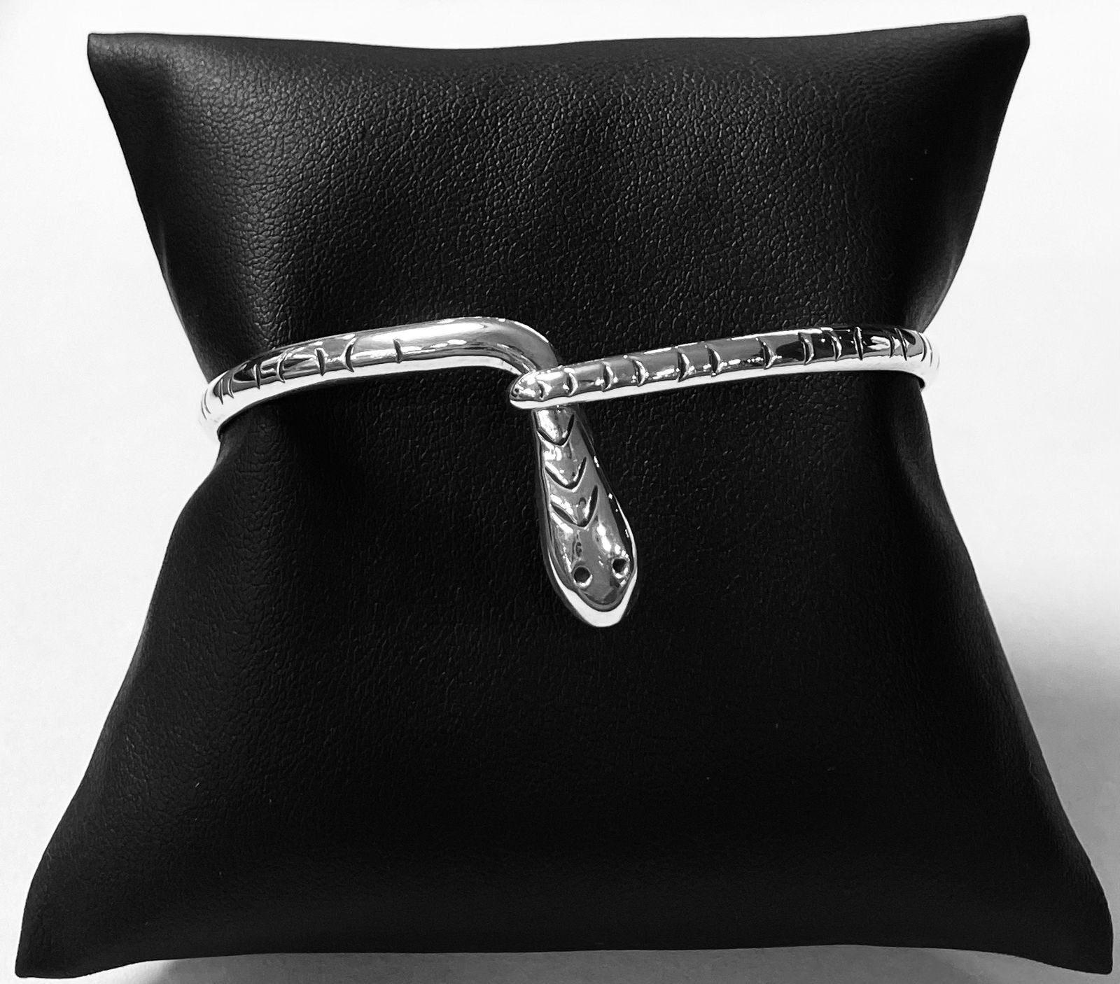 Brazalete Serpiente en Plata Ley 925, sello de autenticidad Plata Ley .925