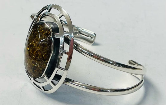 Brazalete con Ambar en Plata Ley 925, vista frontal