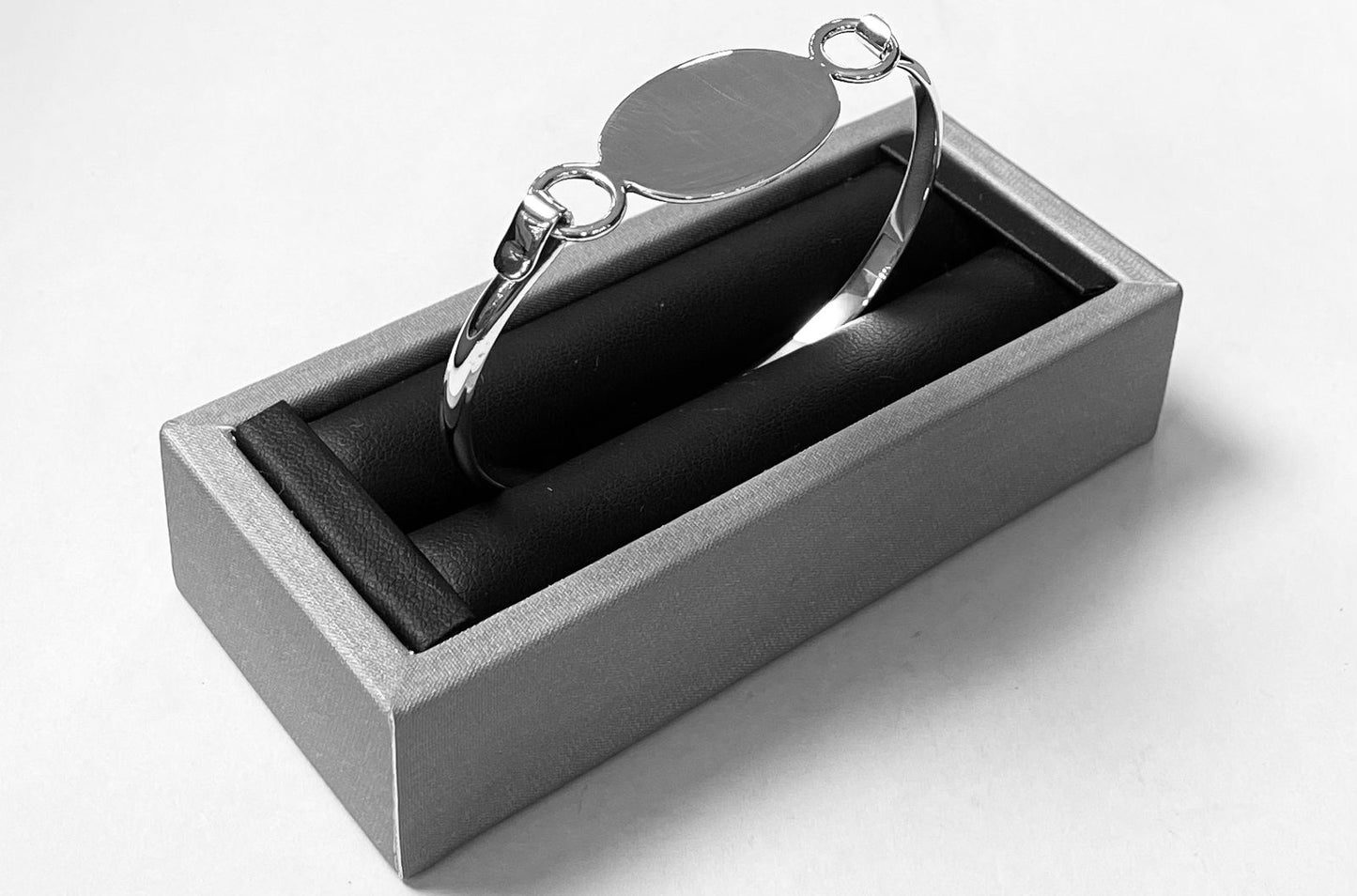 Brazalete en Plata Ley 925, vista frontal