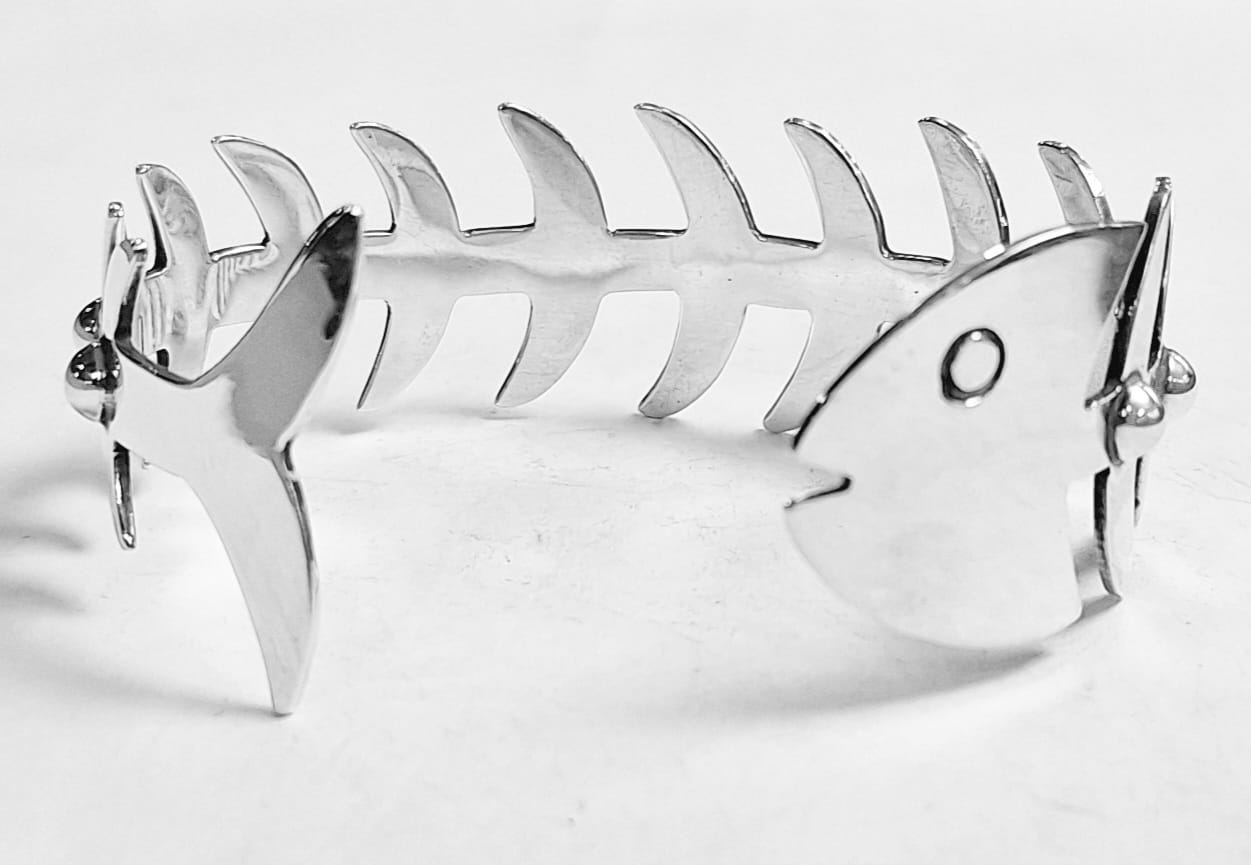 Brazalete Esqueleto en Plata Ley 950, vista frontal