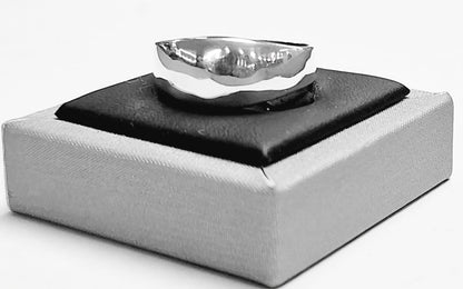Anillo en Plata Ley 925, sello de autenticidad Plata Ley .925