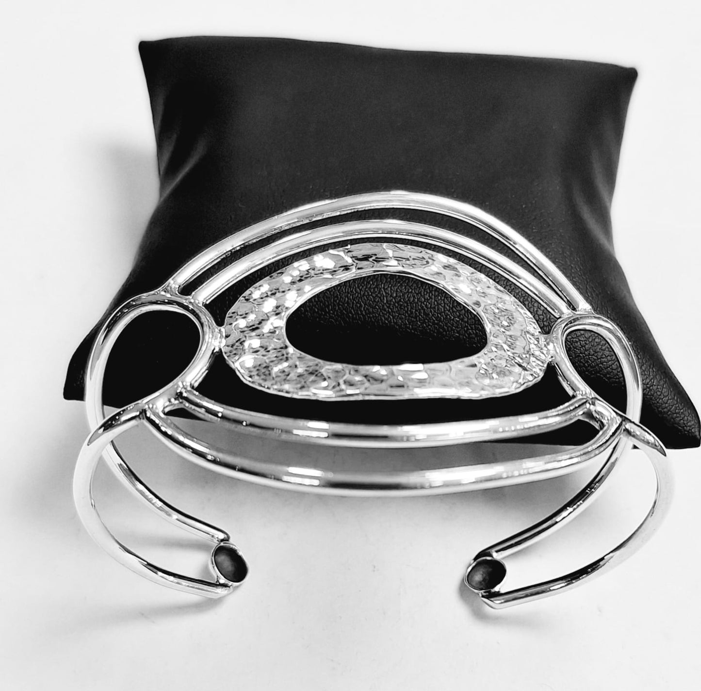 Brazalete en Plata Ley 925, vista frontal