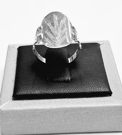 Anillo Diamantada Plata Ley 925, vista frontal